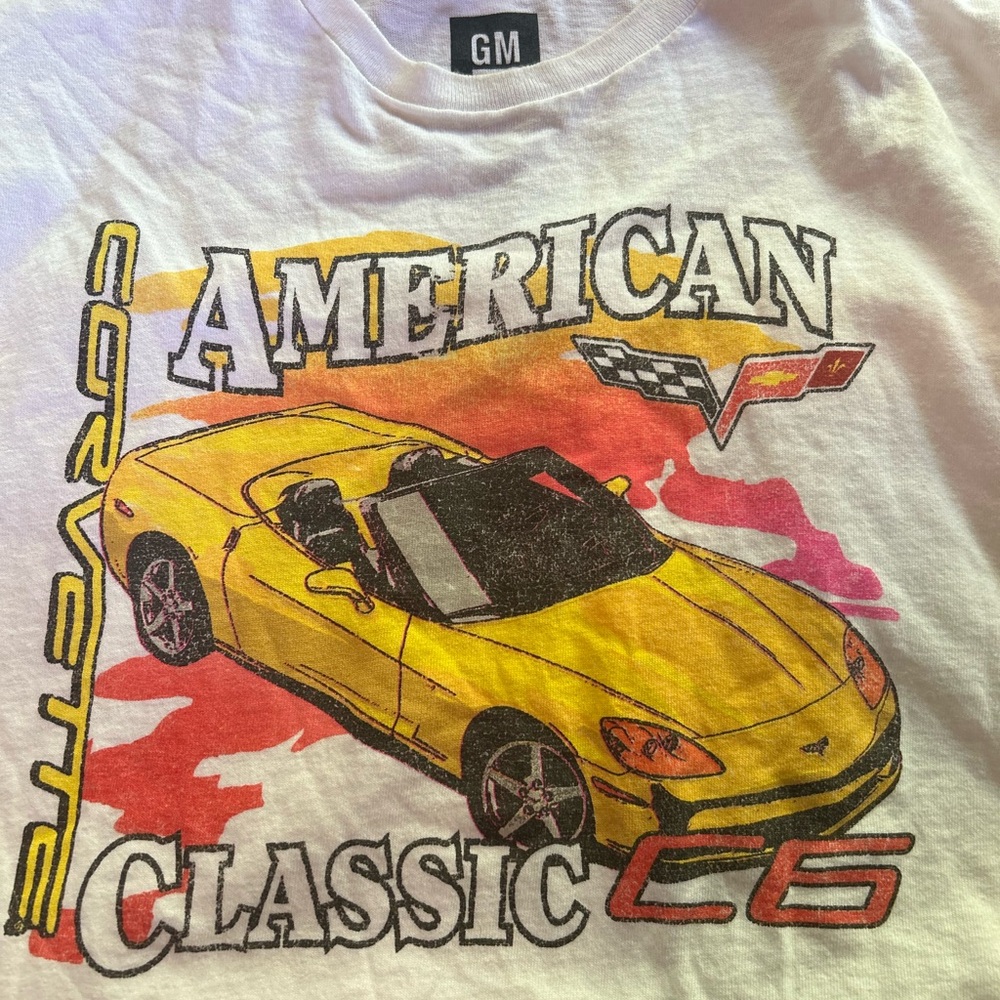 GM Women's Corvette Graphic Tee - White